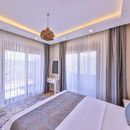 Villa With Private Pool And Amazing View In