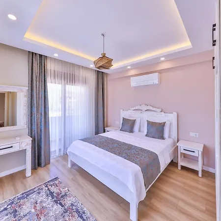With Private Pool And Amazing View In Villa