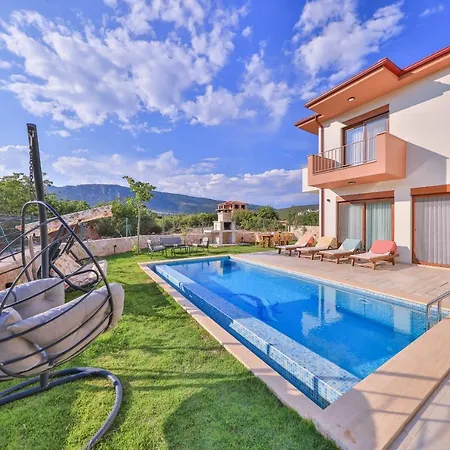 With Private Pool And Amazing View In Villa *