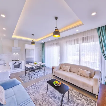 With Private Pool And Amazing View In Villa Kaş