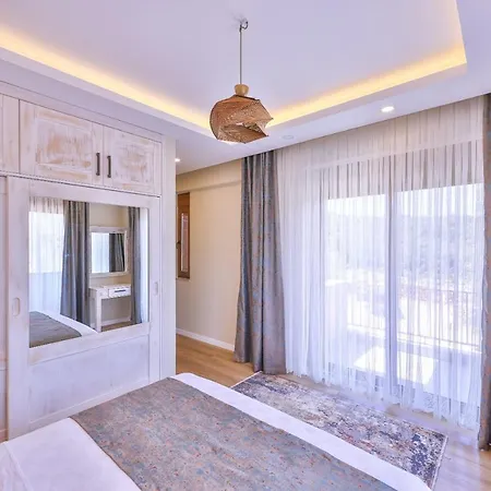 With Private Pool And Amazing View In Villa *